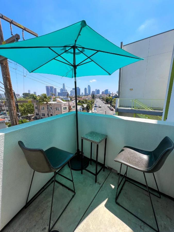 Downtown Los Angeles Skyline Balcony View Modern Penthouse Exterior photo