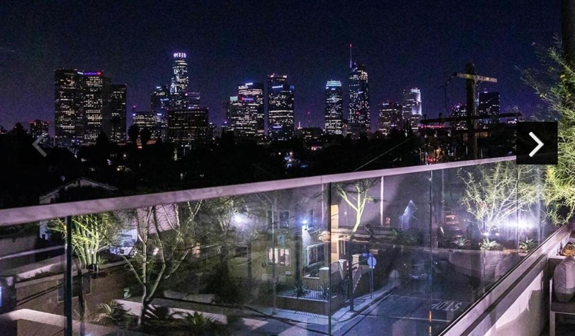 Downtown Los Angeles Skyline Balcony View Modern Penthouse Exterior photo